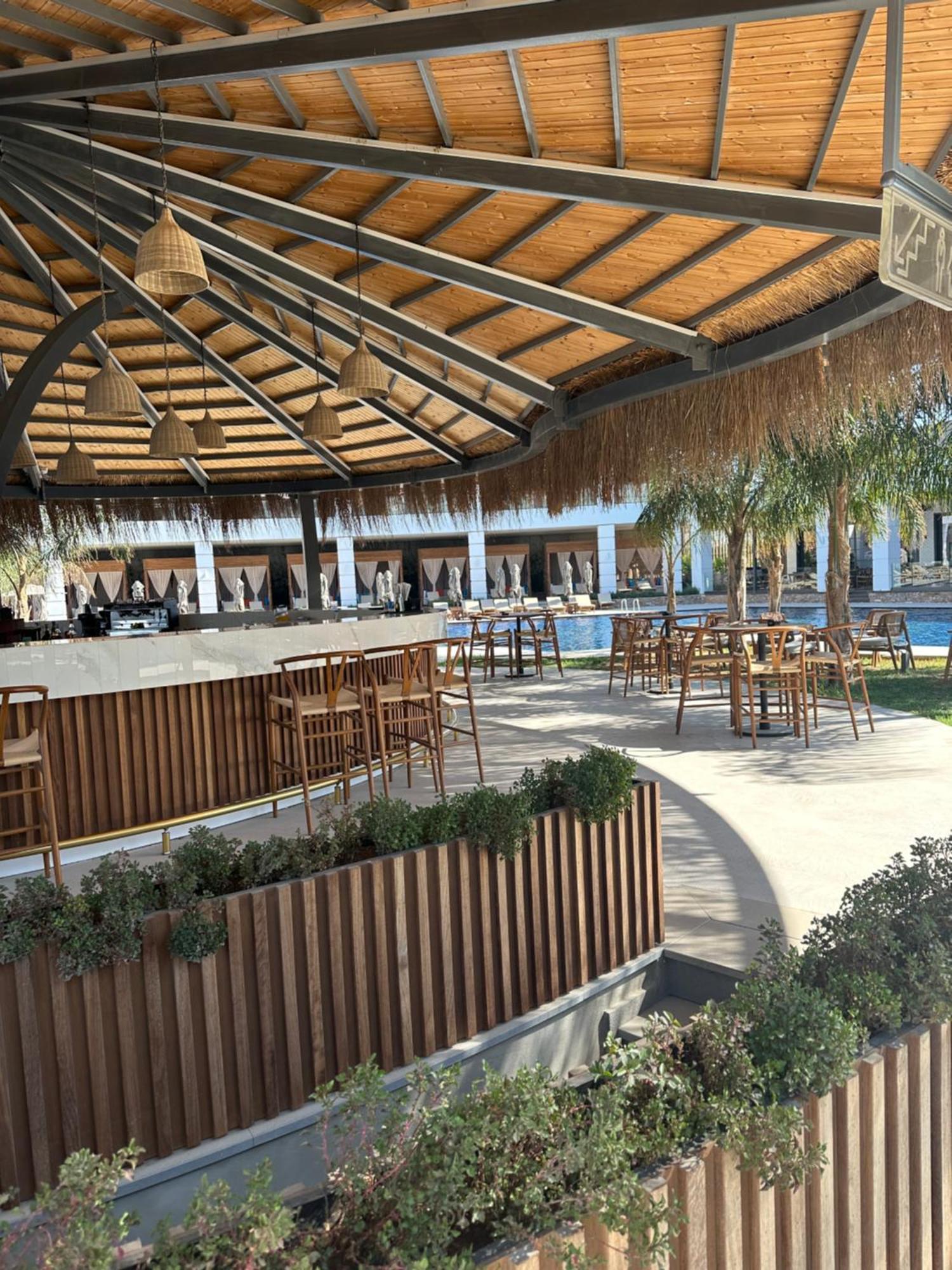 Grand Sapphire Casino & 24 Iskele Apartment *