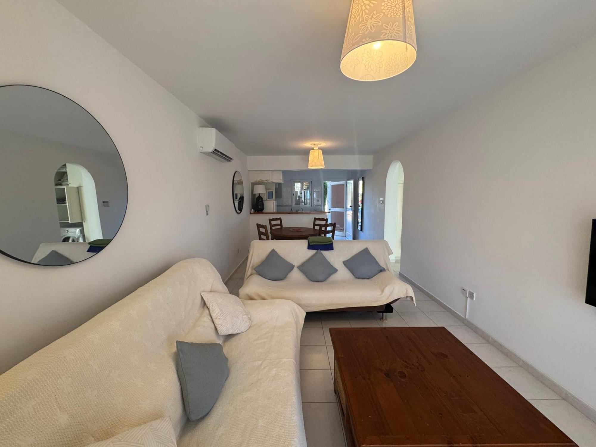 Beautiful 1-bd Ap Near The Historic Places * Paphos