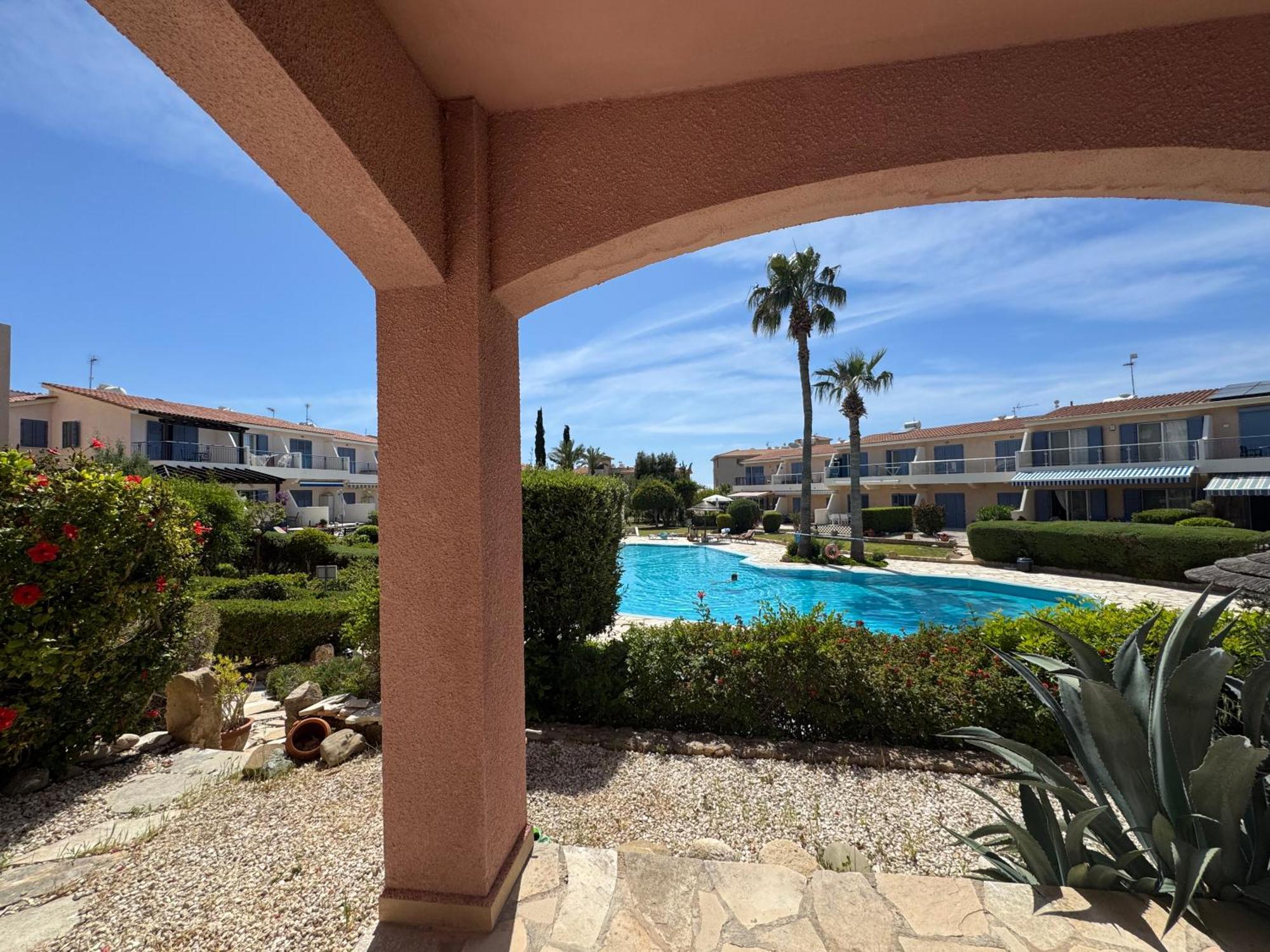 Beautiful 1-bd Ap Near The Historic Places Apartment Paphos