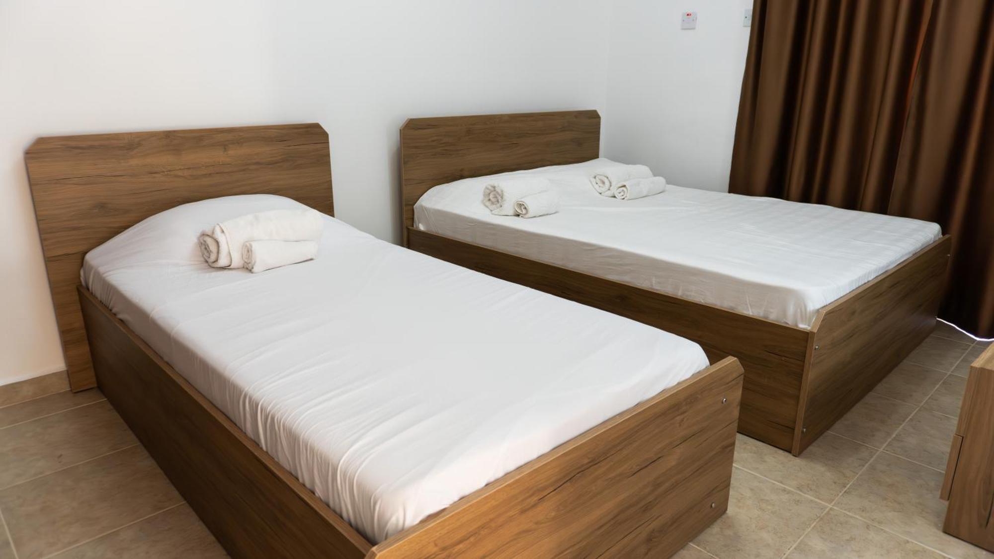 Holiday park Queit Amazing Penthouse With Rooftop 360 ,pool , Beachfront And Bbq