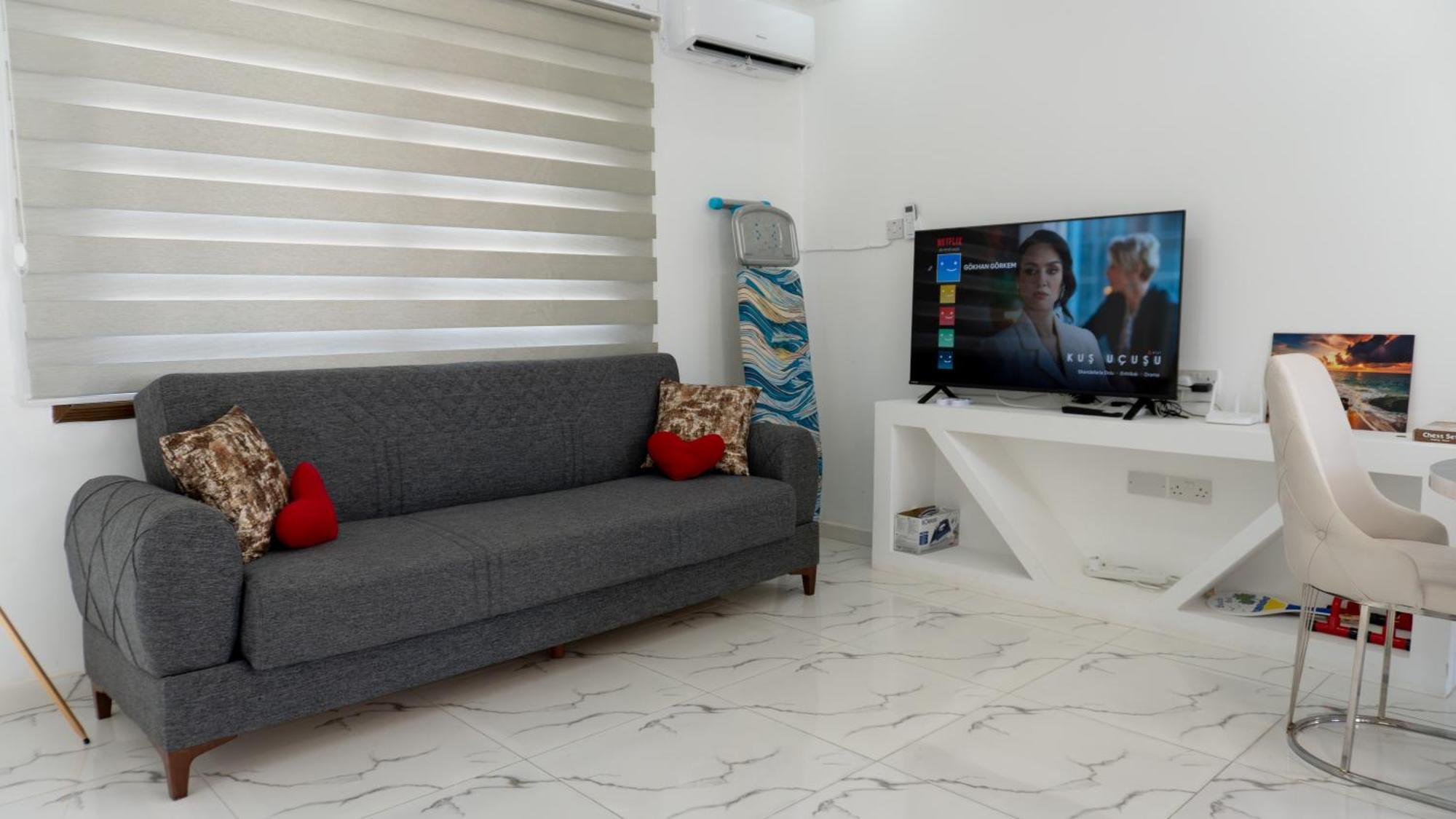 Holiday home Penthouse Mountains Nature Bbq Sea And Pool View Quiet Agios Amvrosios (Kyrenia)
