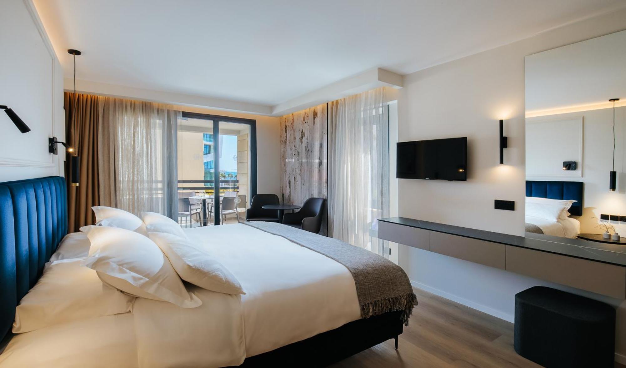 Hotel Odysseia Kapetanios 4*