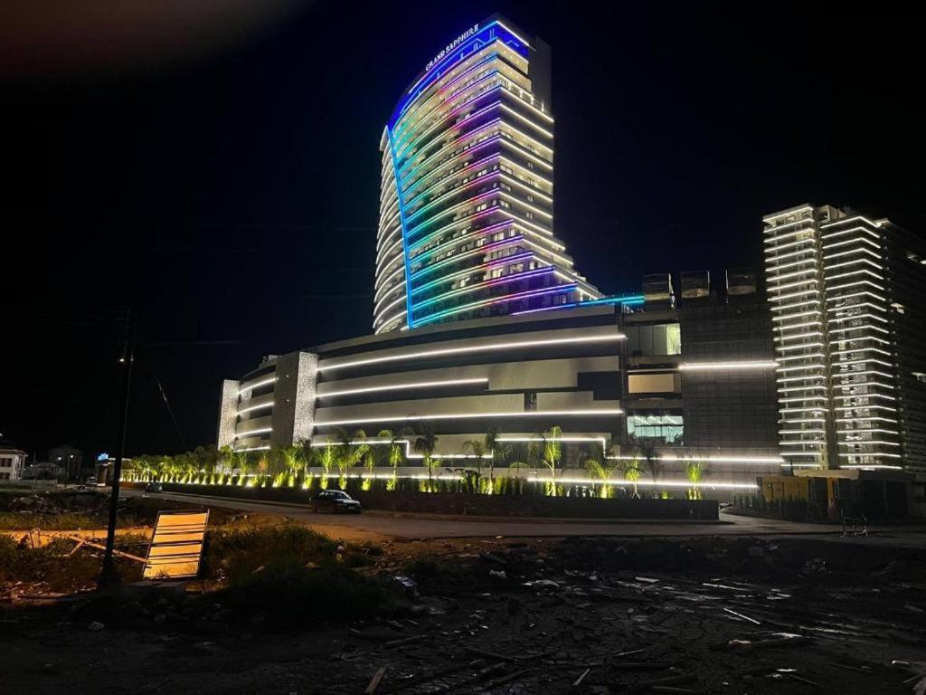 Luxurious Two-bedroom B-block At Grand Sapphire Perivolia tou Trikomou