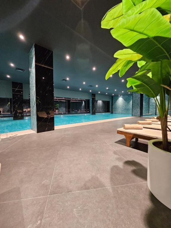 Luxurious Two-bedroom B-block At Grand Sapphire * Perivolia tou Trikomou
