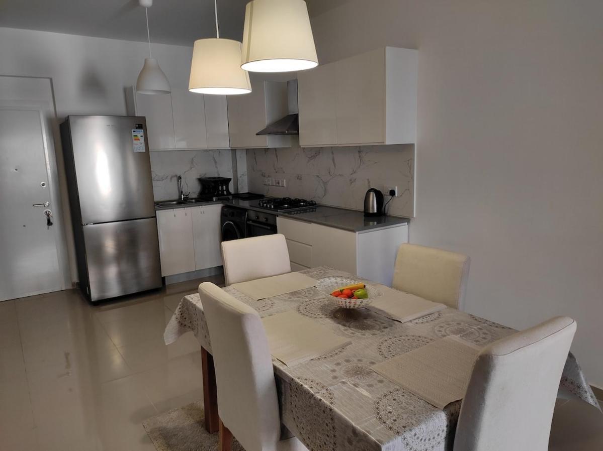 Caesar & - 1 Bed Luxury Trikomo