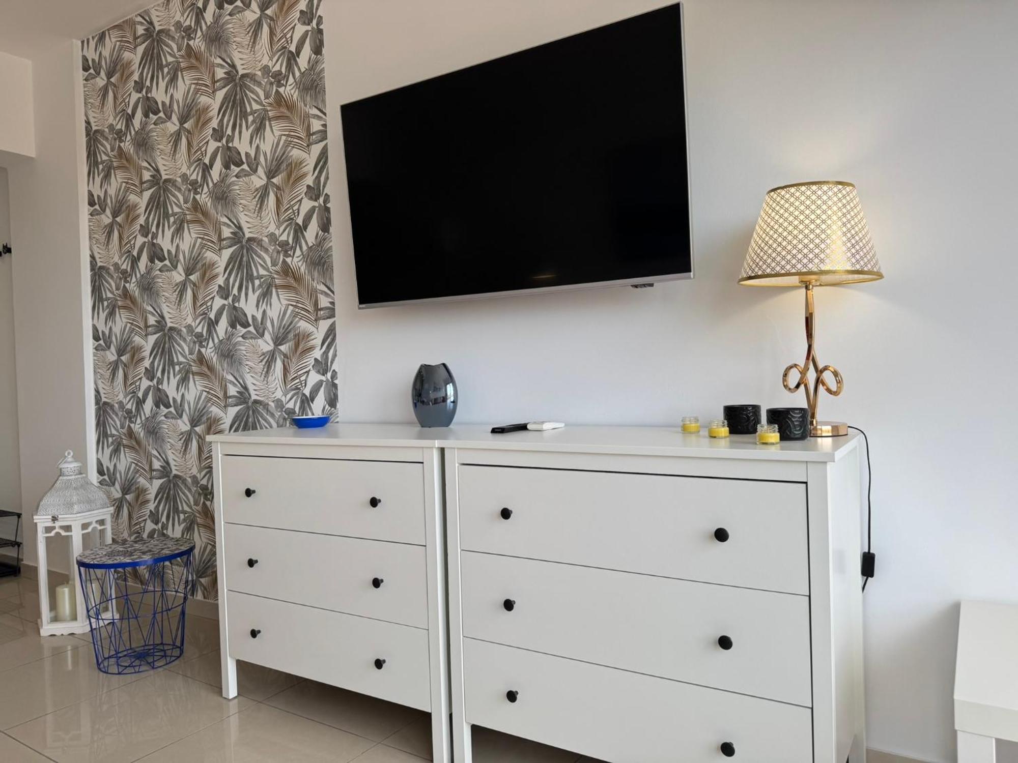 Sunset Bay Apartment *