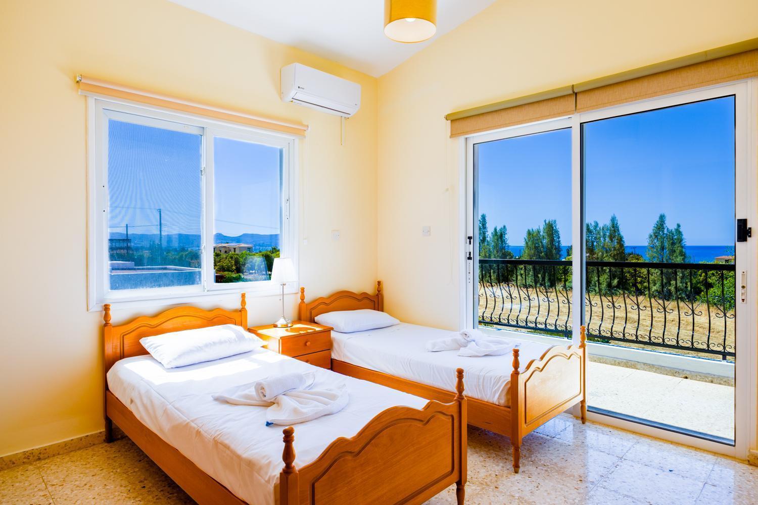 Villa Aristotelis *