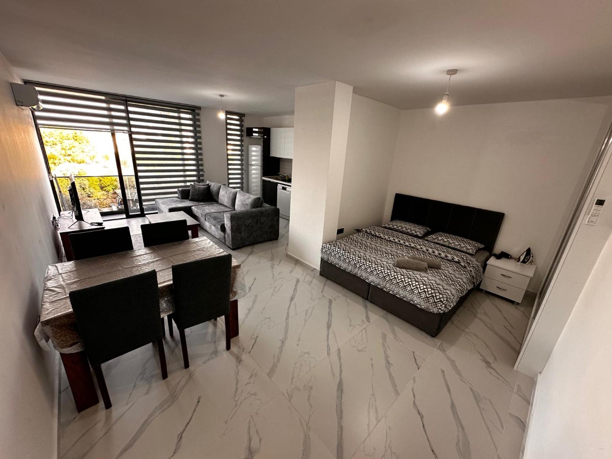 Apartamento Kyrenia Center, 1room Bluepalm Site With Pool Paphos