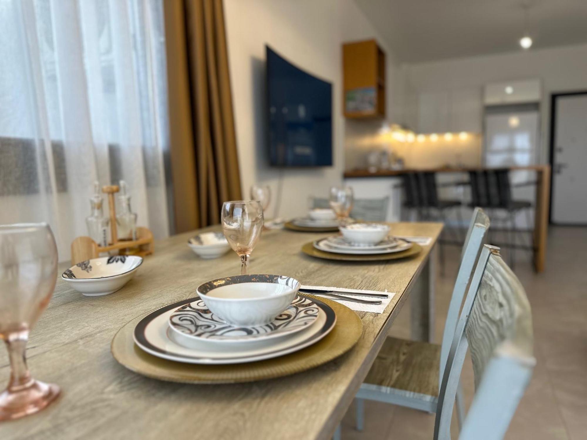 Sea Wiev In Luxury & - Helena By Myguest Cyprus *