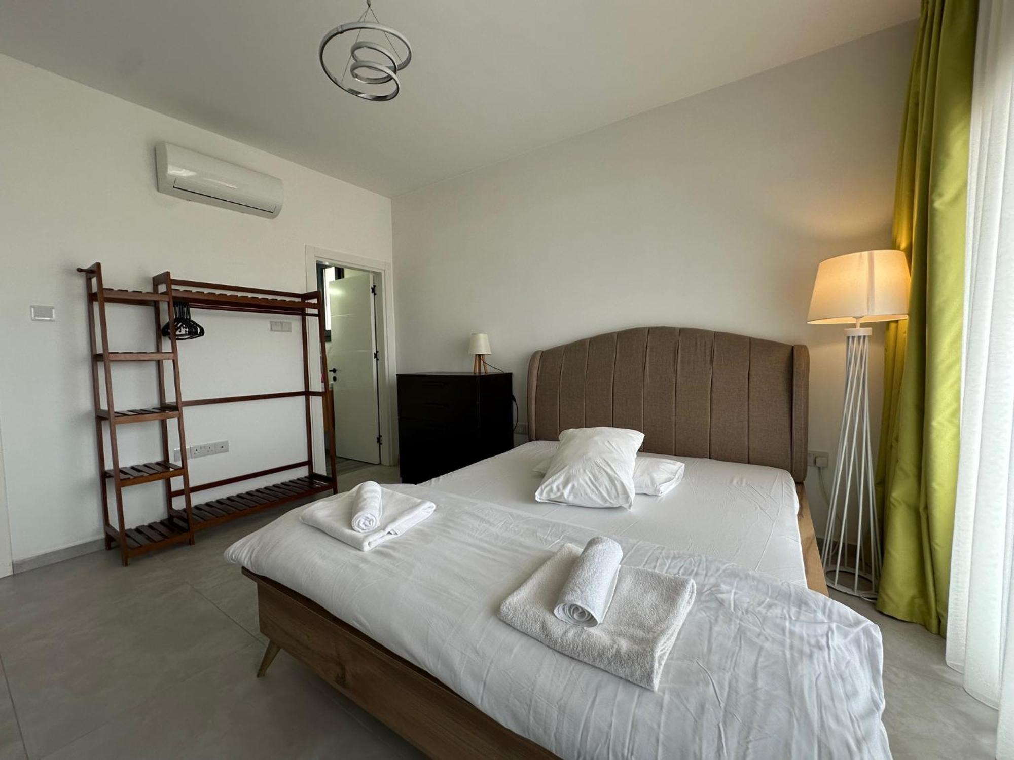 Sea Wiev In Luxury & - Helena By Myguest Cyprus Apartment