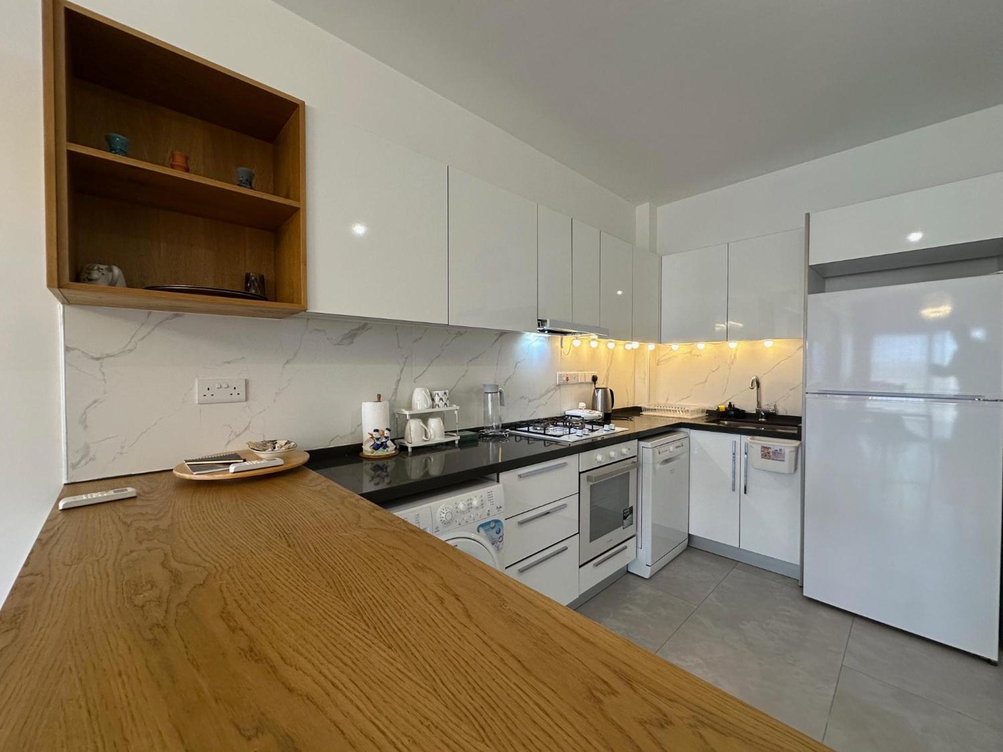 Apartment Sea Wiev In Luxury & - Helena By Myguest Cyprus