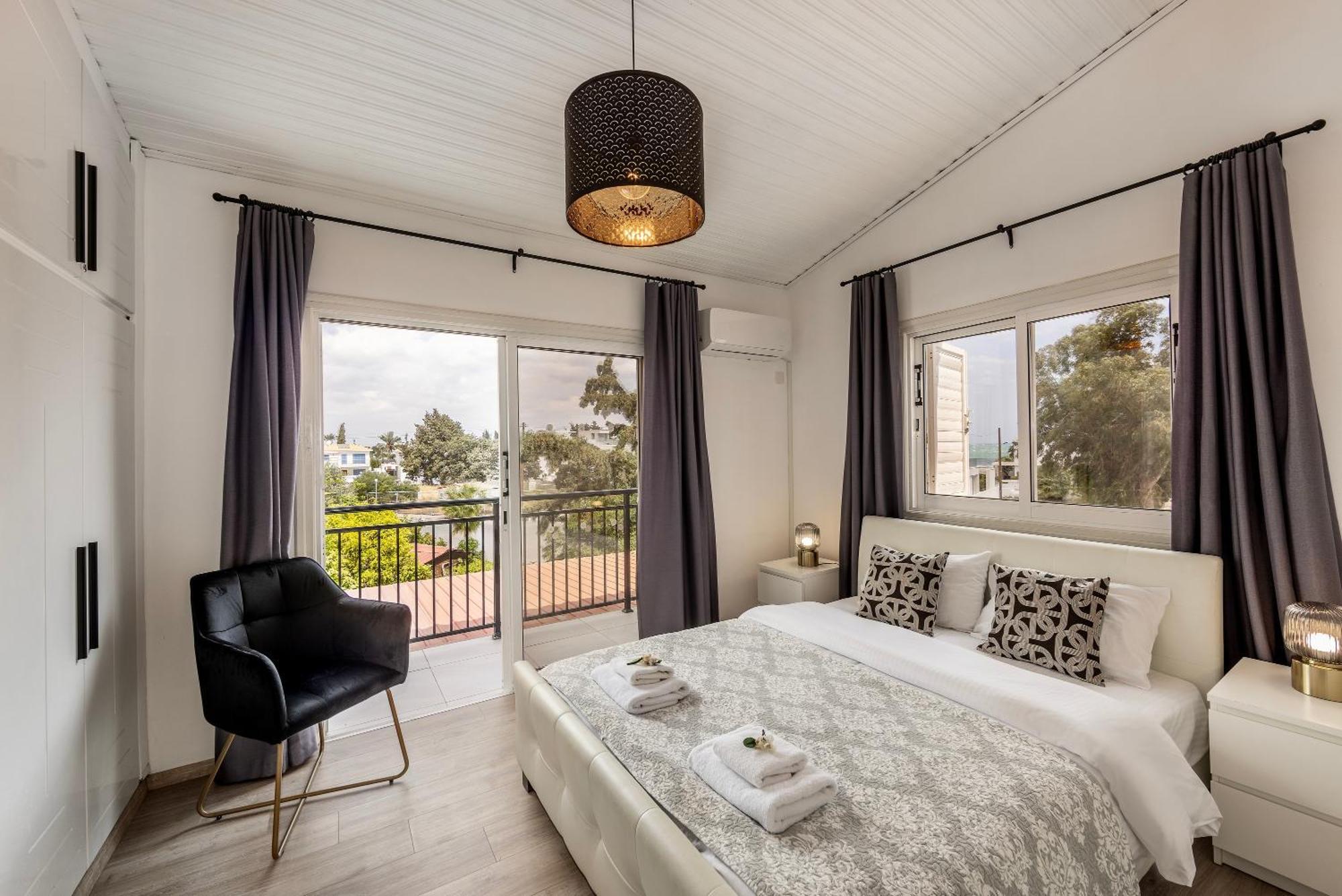 Villa Larnaca Marina *