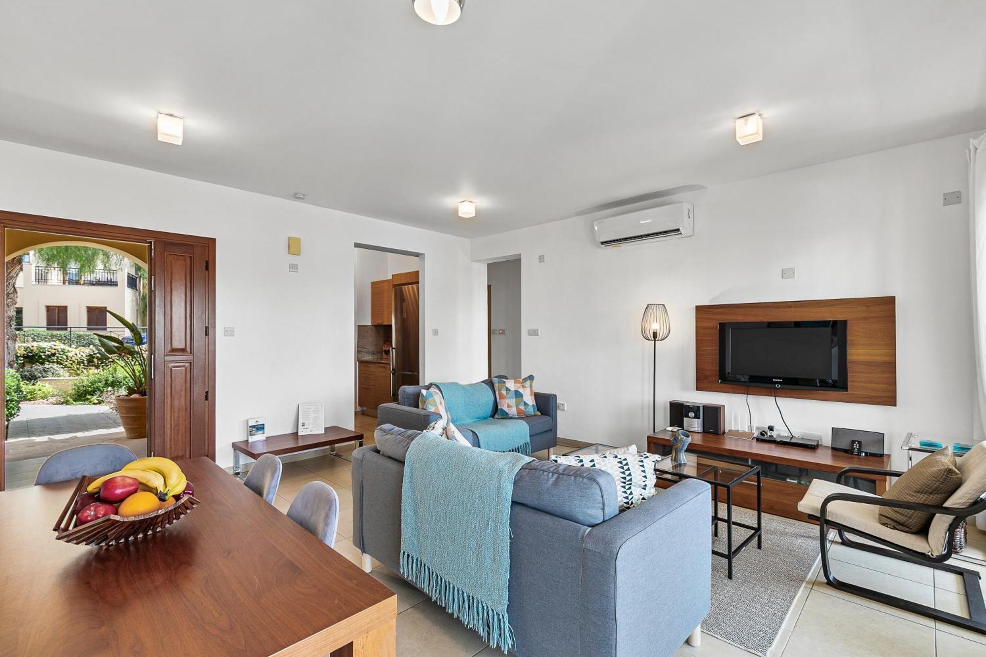 Ground Floor Anthos With Beautiful Sea Views On Aphrodite Hills *