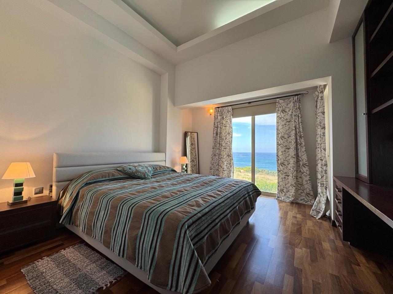 Olivia Villa Neo Chorio