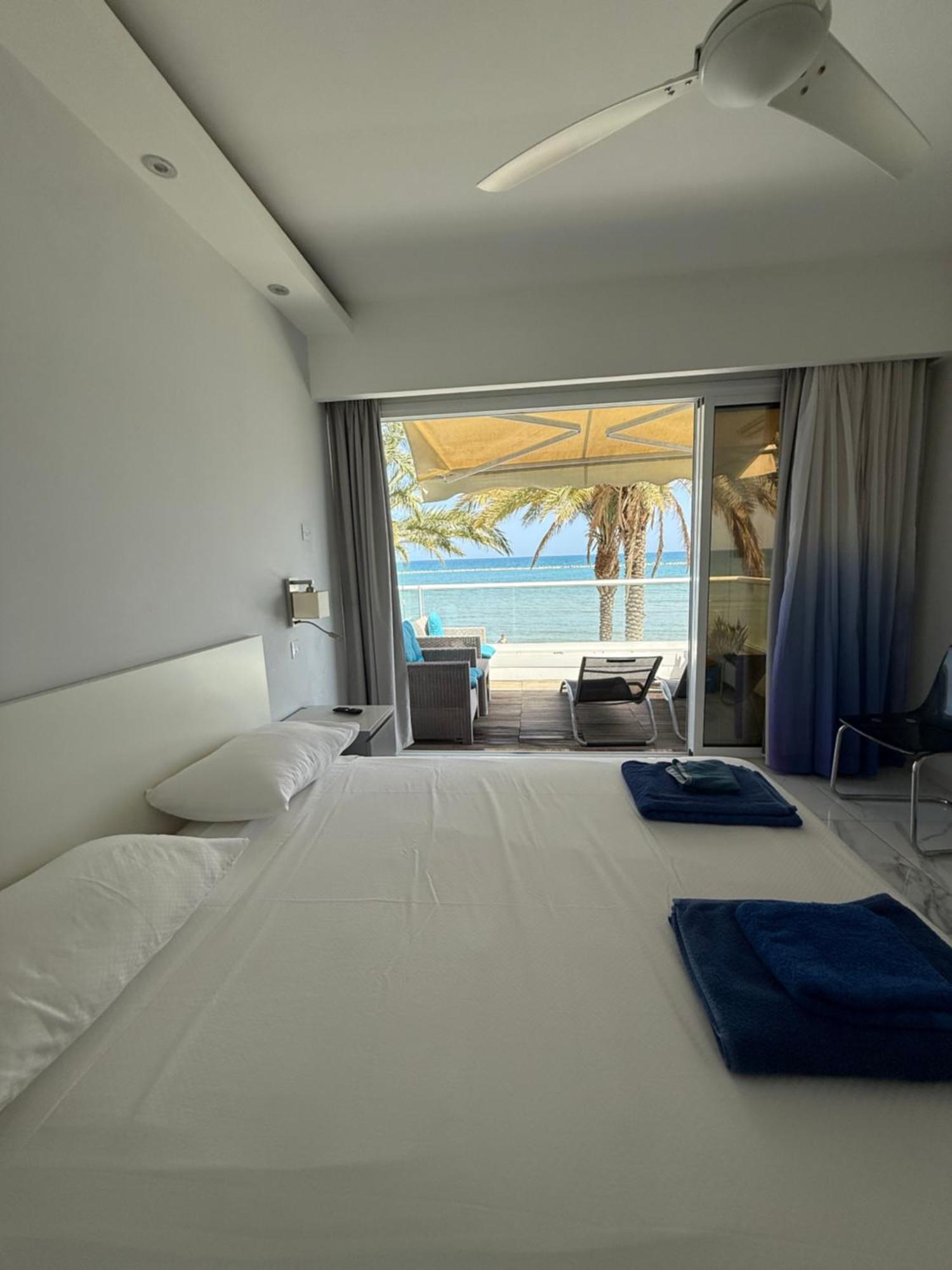 Apartment Nautica Luxe Beachfront Voroklini