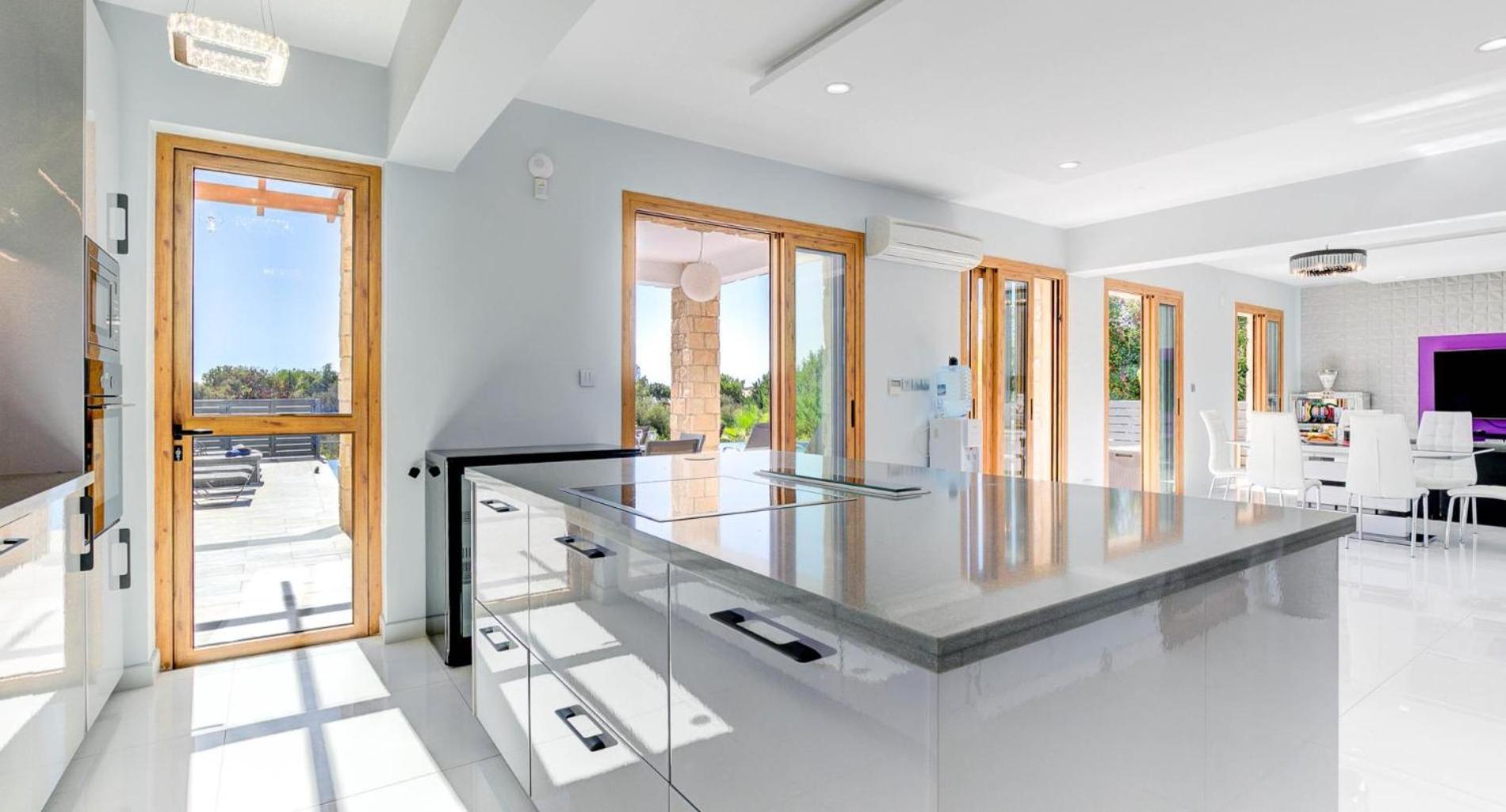 347 Meo - Fantastic Five Bedroom With Private Pool In Peaceful Location, Aphrodite Hills * Kouklia