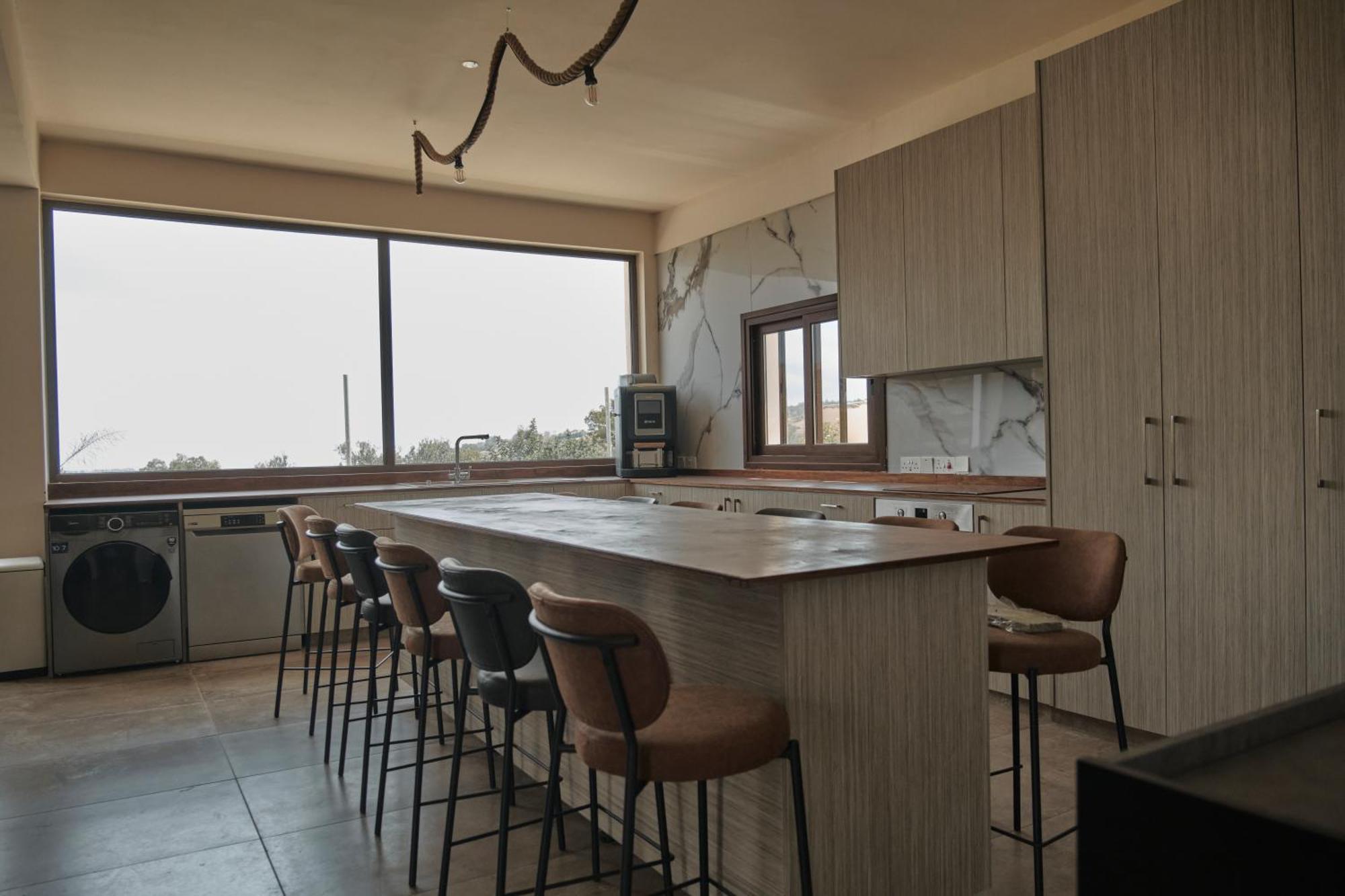 Kleos Noble Retreat - Stone-build & (adults Only) Apartment