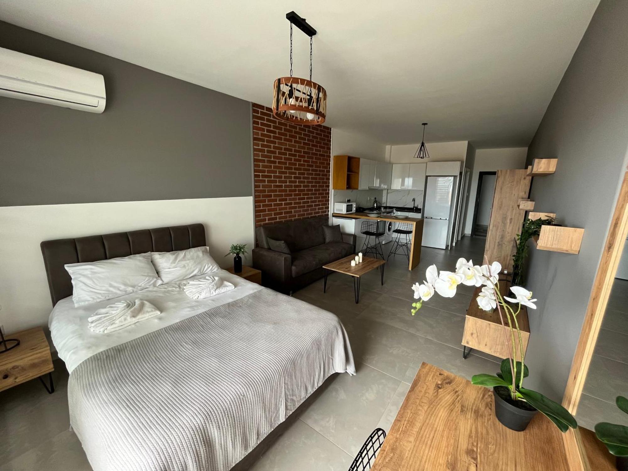 Caesar Blue Sea View Apartment