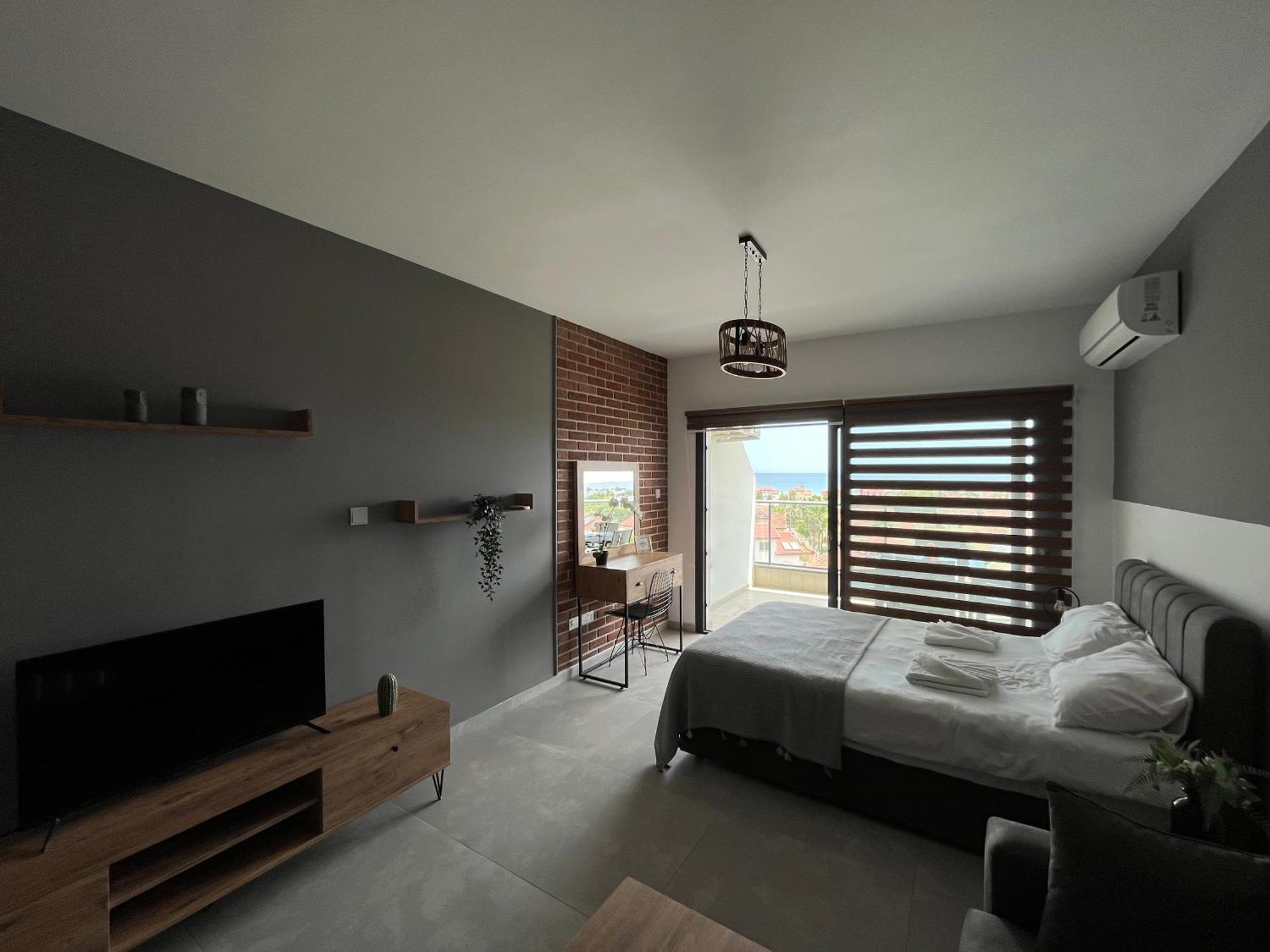 Caesar Blue Sea View Apartment