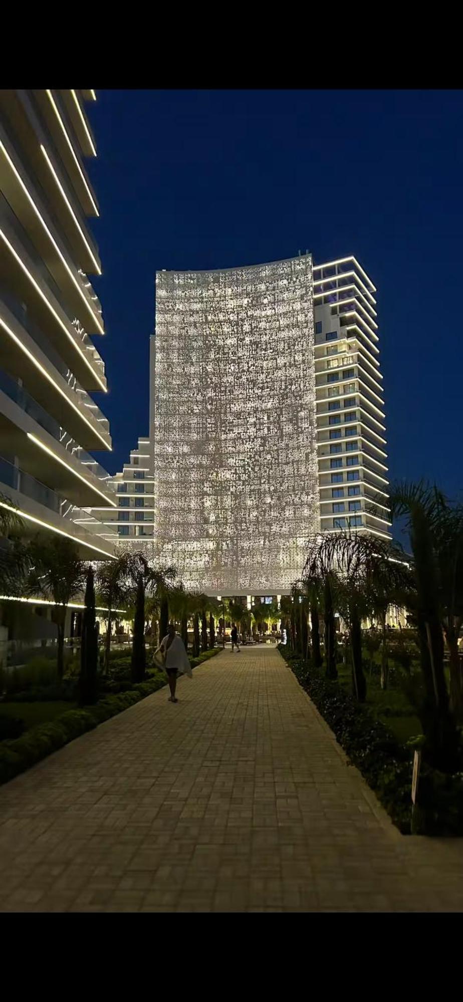 Grand Sapphire Apartment Aglantzia