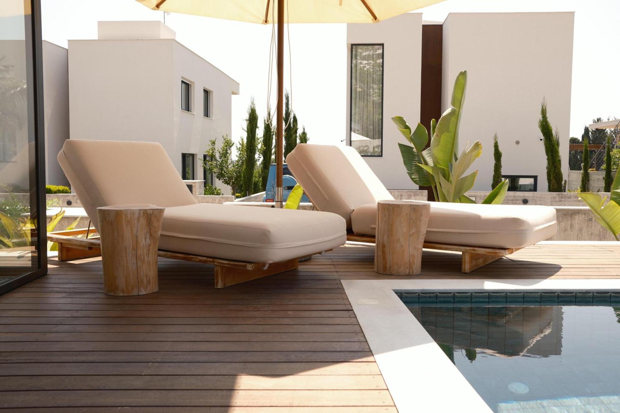 Villa Greenvale Park By Coastalbliss Klorakas