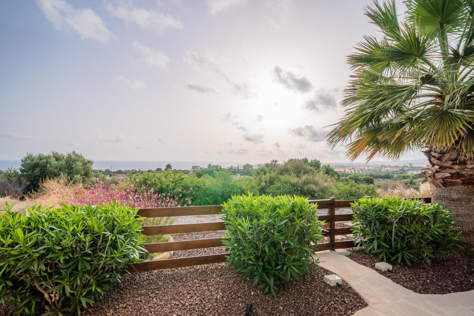 Villa Pleiades - Sea Views, Private Pool & Hot Tub *