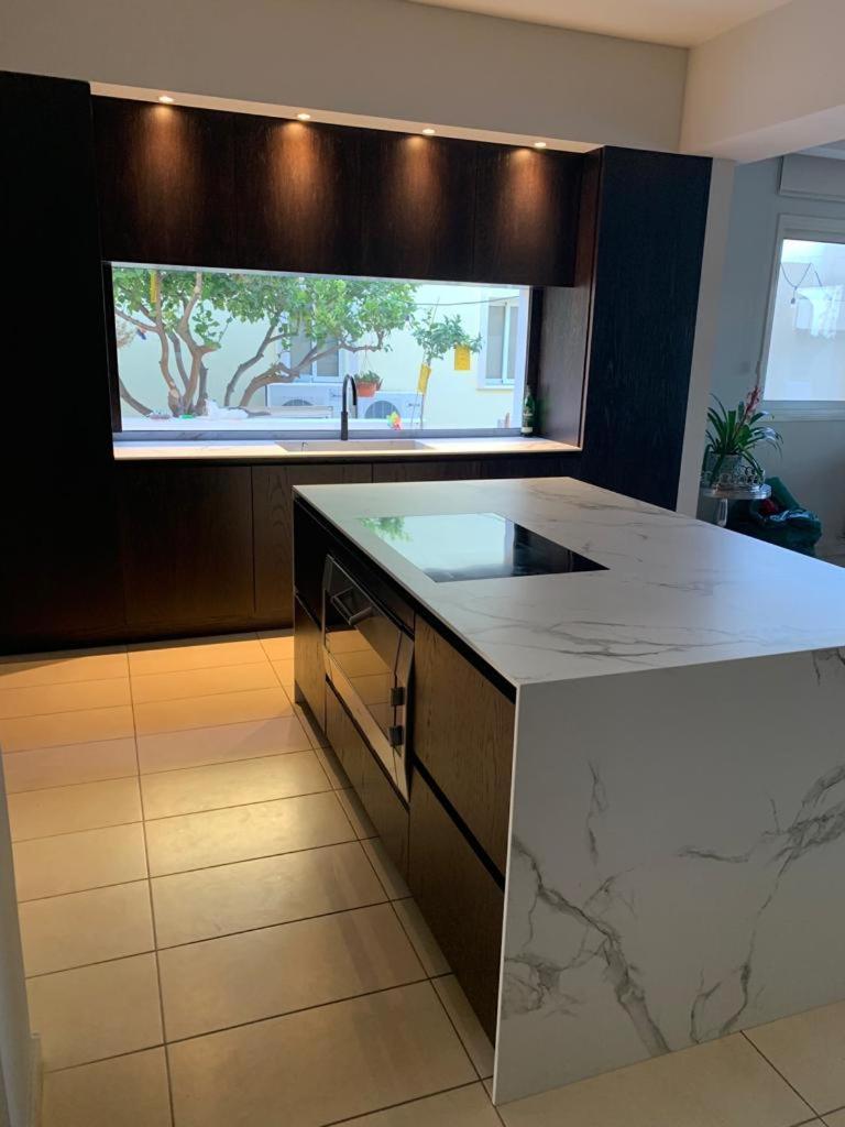 Front Line Luxury House 5 Bedroom Pousada
