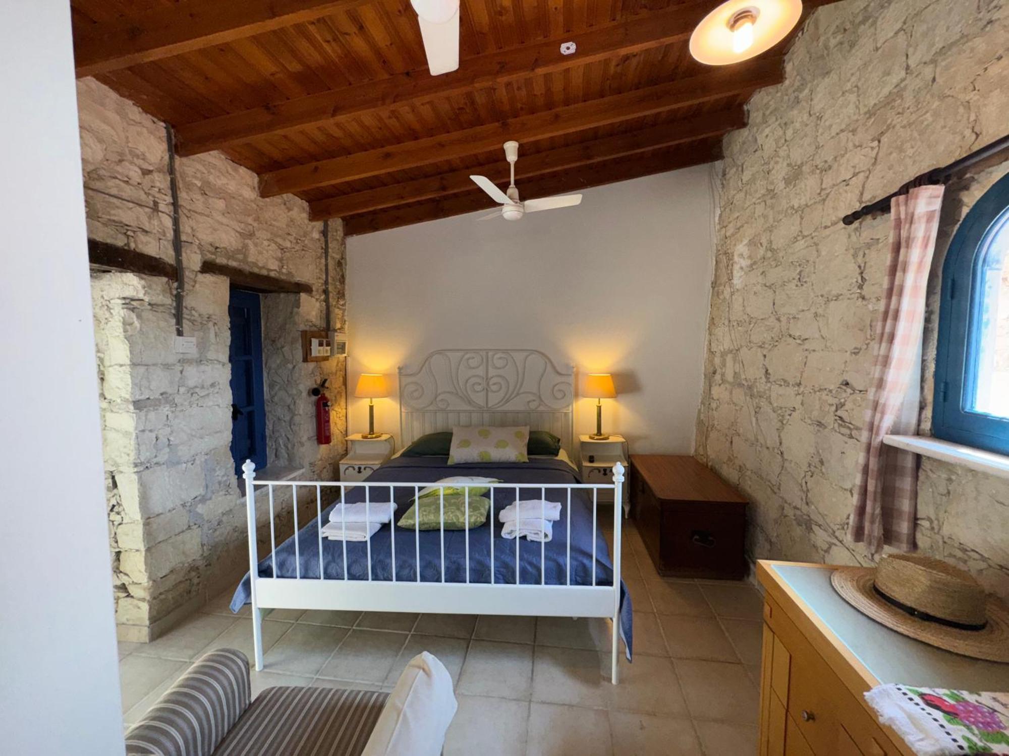 Cornaro House * Arsos