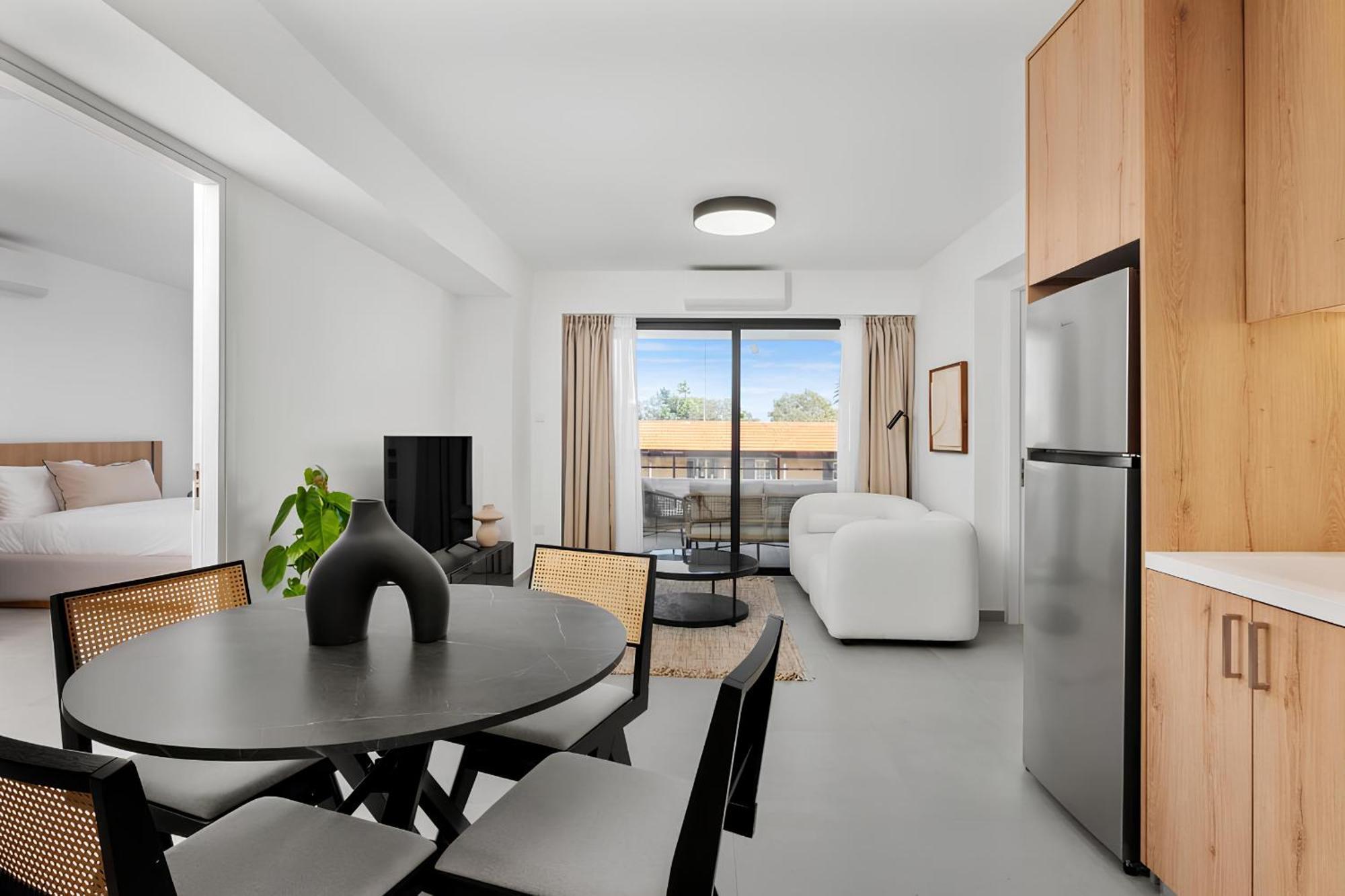 Appartement Finikoudes Marina View 102