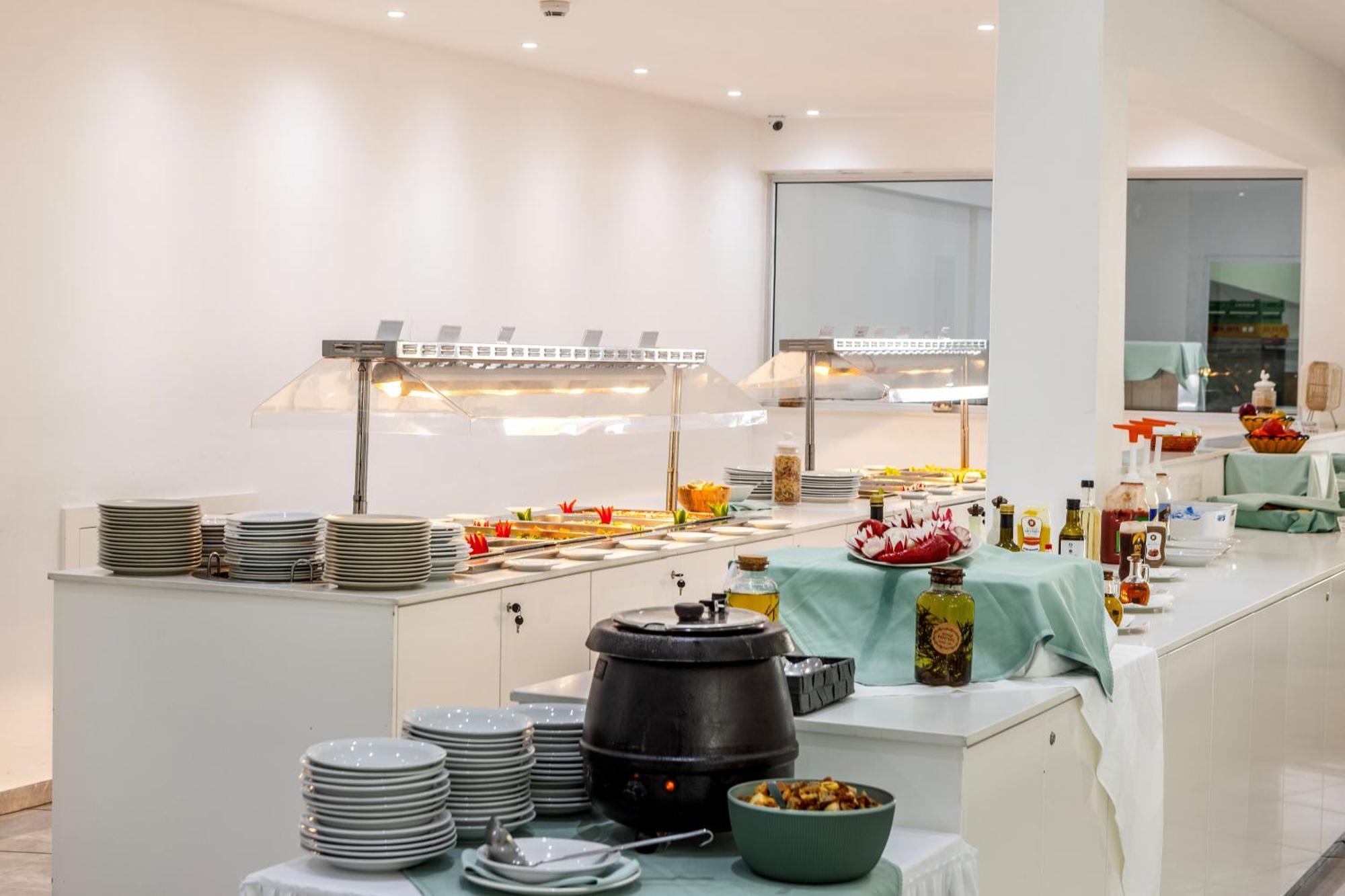 Papantonia Hotel 3*