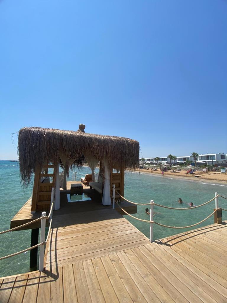 Emerald Seaside At Four Seasons Apartment Boghaz