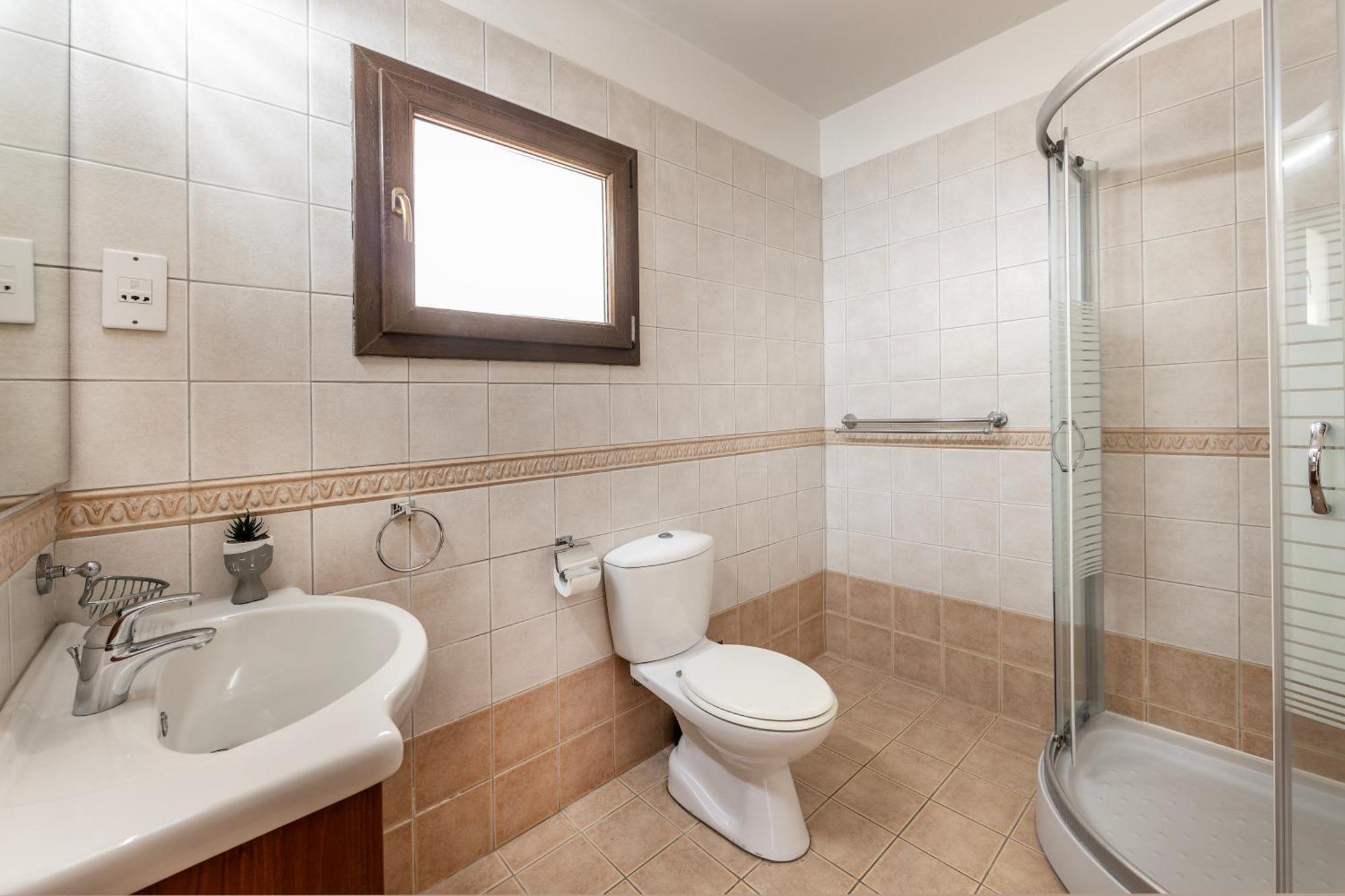 Tsikkos Pende Villa