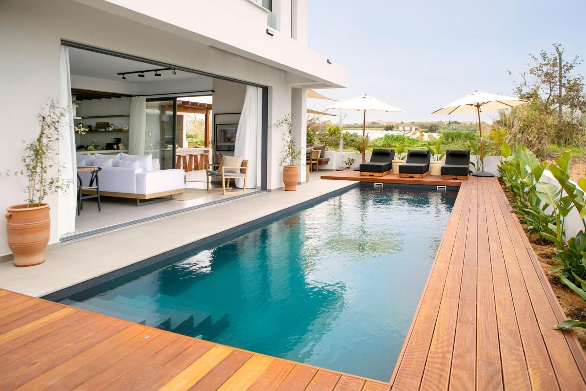 Amazing Lubbock 3 Bedrooms Private Outdoor Pool And Hot Tub Furnished Sun Terrace Shaded Furnished Terrace Bbq, * Protaras