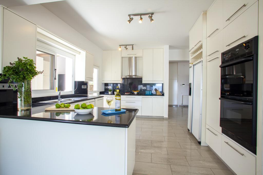 Holiday home Meneou Beachfront Sunset Perivolia
