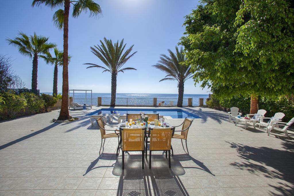 Holiday home Meneou Beachfront Sunset Perivolia