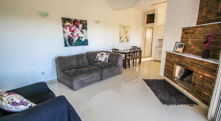 Orchard View * Maroni
