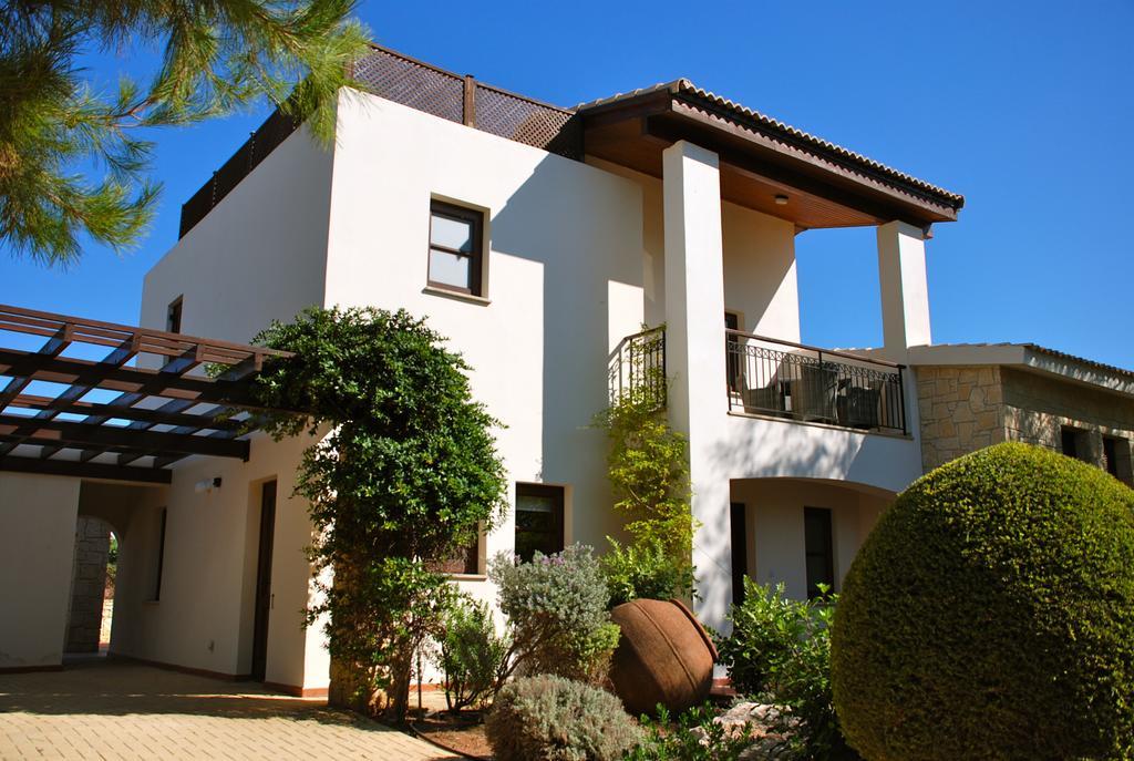 Villa 3 Bedroom Villa Limni With Private Pool And Gardens, Aphrodite Hills Resort