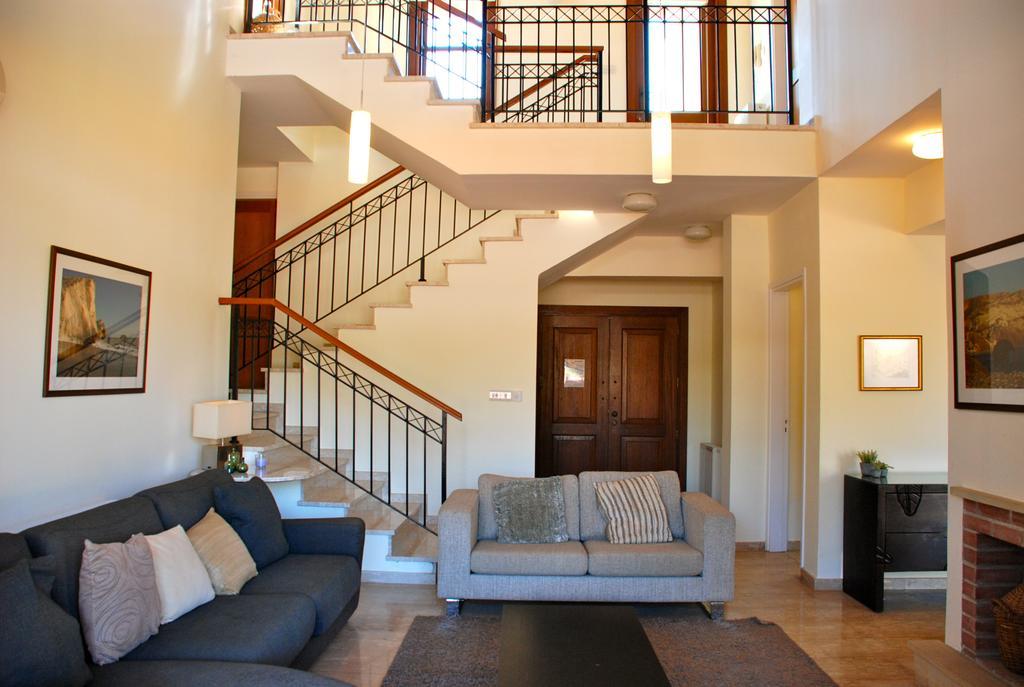 3 Bedroom Villa Limni With Private Pool And Gardens, Aphrodite Hills Resort Villa