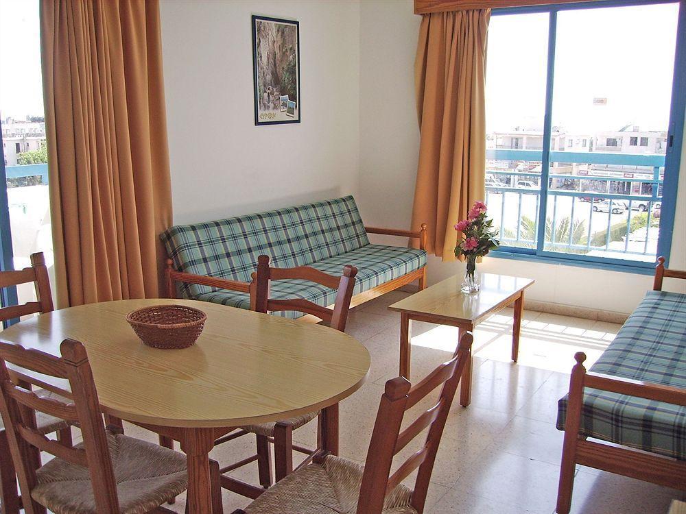 Tasmaria Aparthotel Paphos
