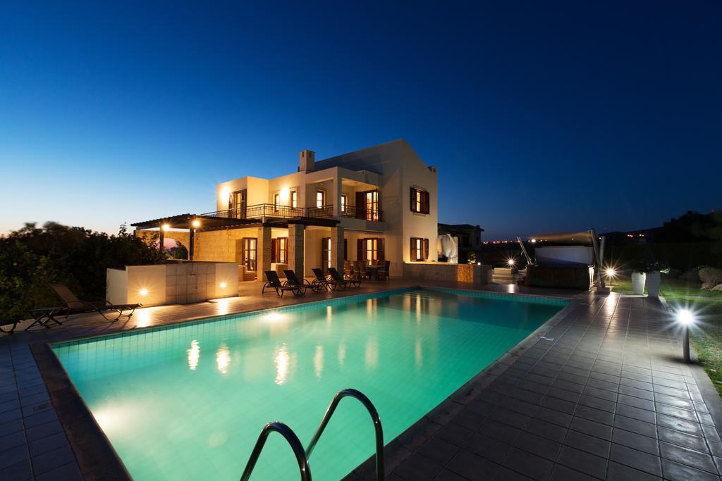5 Bedroom Poseidon With Private Pool, Aphrodite Hills Kouklia