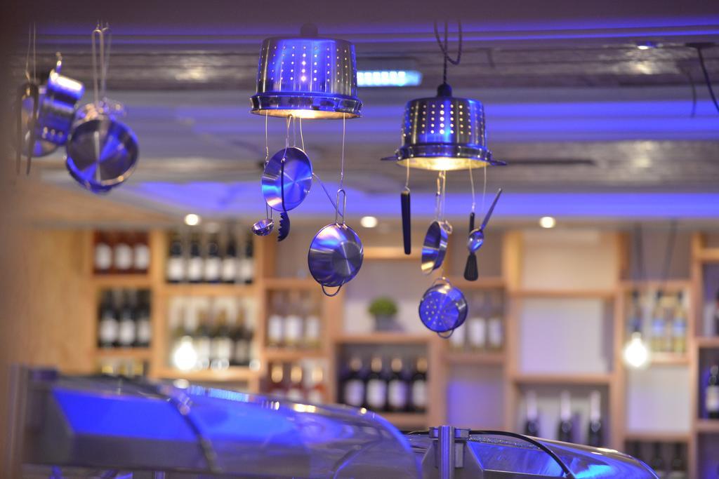 Nereus Hotel