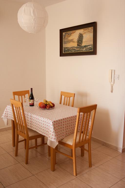 Guest house Kyriakos Court *