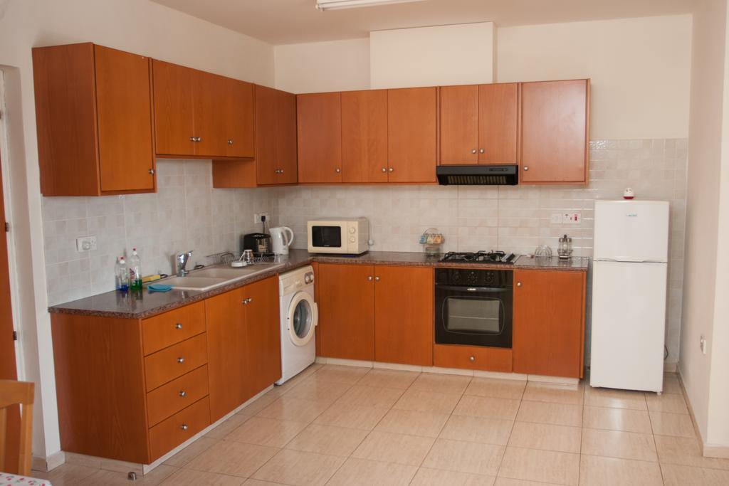 Kyriakos Court Guest house *
