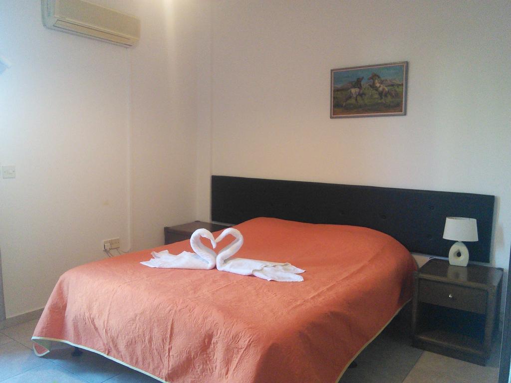 Aparthotel Zoe's Court