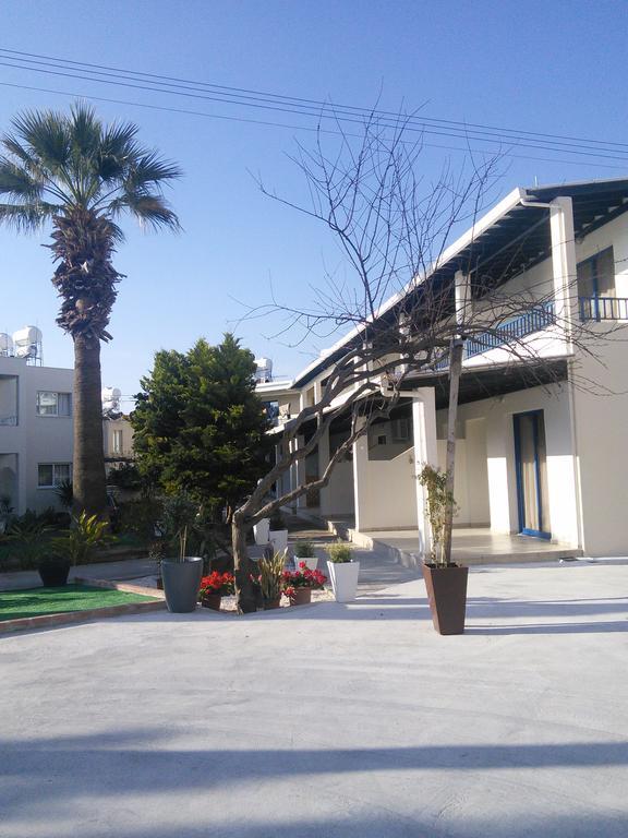 Aparthotel Zoe's Court 3*