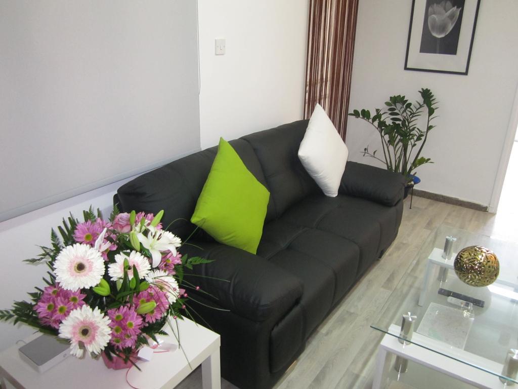 Downtown Living By 'flats Nicosia' Apartment *