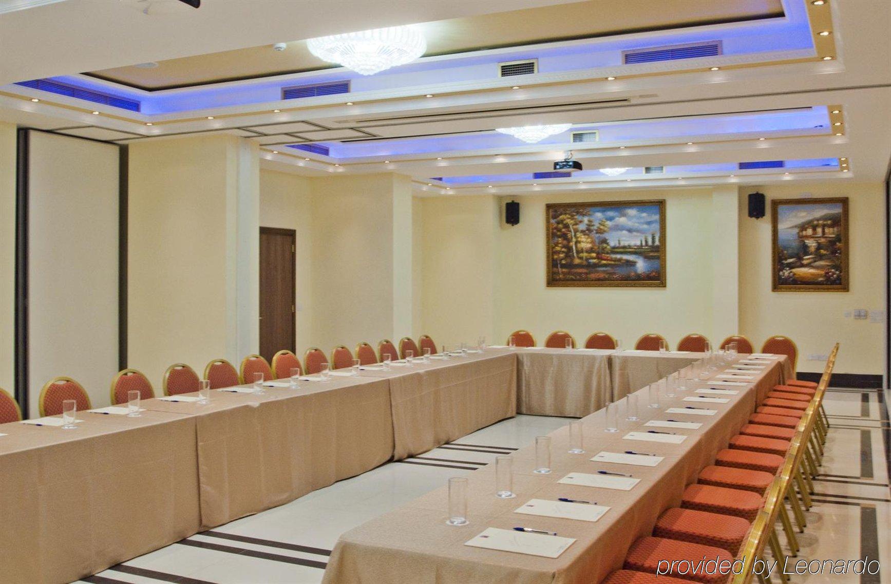 Semeli Hotel 3*