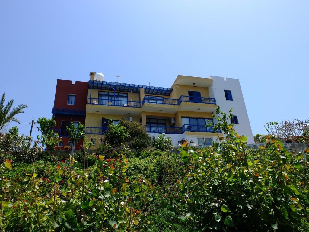 Mourayio Apartment *