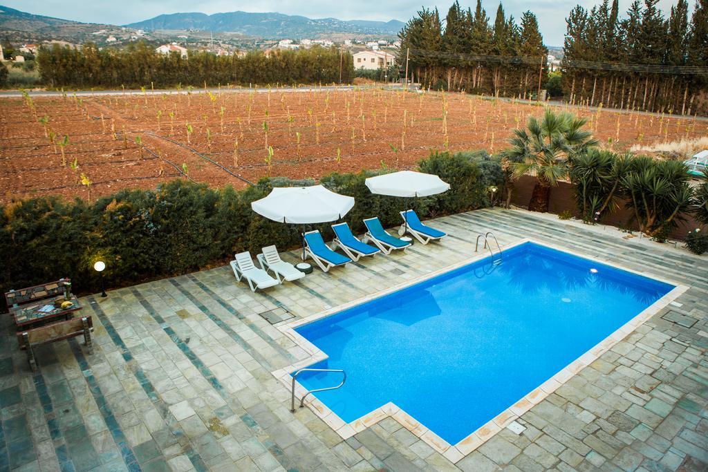 Villa Kapistris Dyo Coral Bay