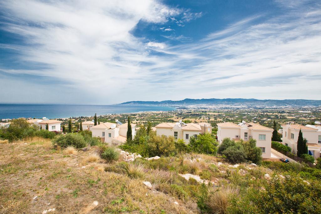 Esprit 21 Villa Polis